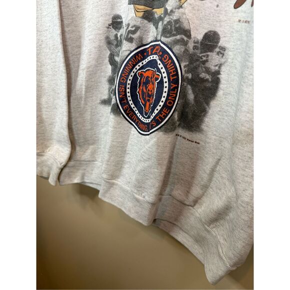 L vintage 1990s Chicago Bears Tazz Tasmanian Devil Crewneck Fire Rare INSANE - Picture 2 of 8